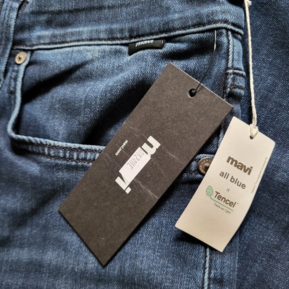 New Mavi Jeans Matt Mens 30/33 Straight Relaxed Blue Dark Wash Denim Stretch - Picture 2 of 16